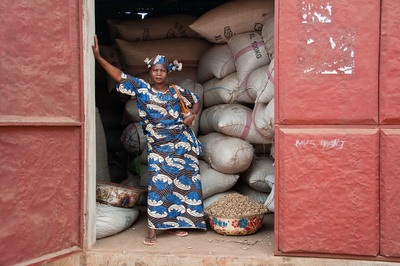 emilienne_successful_as_peanut_cookie_trader_zakpota_benin_7535789740_o.jpg